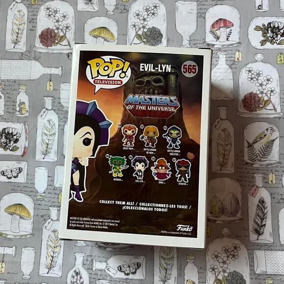 Funko pop evil lyn 2017 - Picture 3 of 7